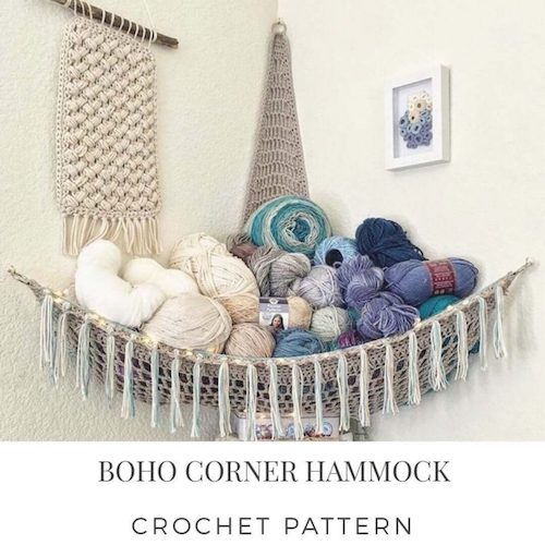 Corner crochet hammock for yarn storage solution