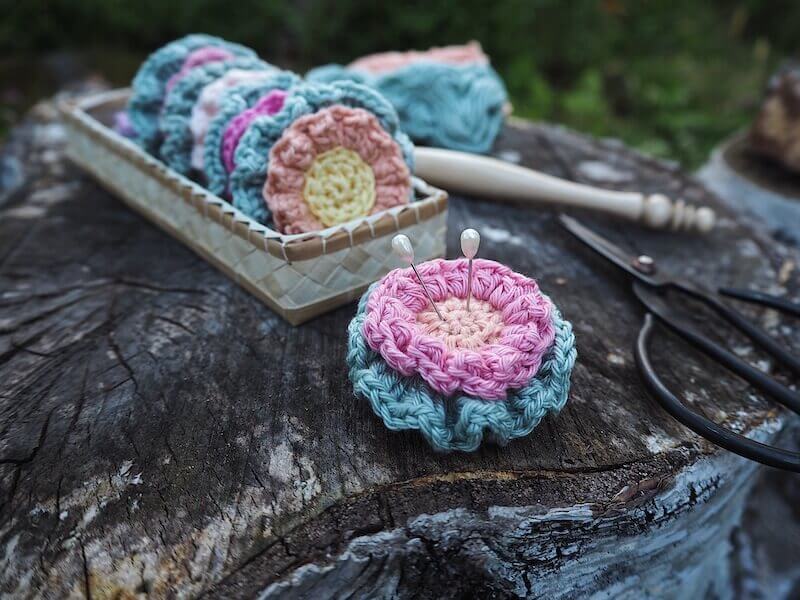 pincushion crochet pattern